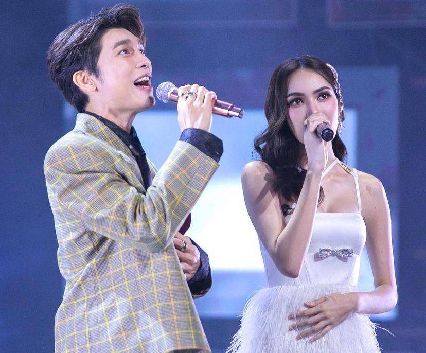 potret akrab Mew Suppasit dan Charlotte Austin (instagram.com/itscharlotty)