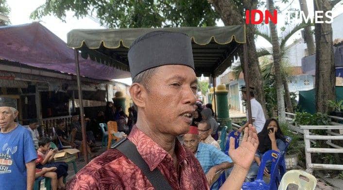 Hendriko kepala lingkungan 11 Kota Matsum 2, suami Fitriani (IDN Times/Eko Agus Herianto)