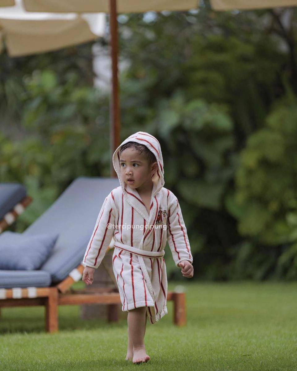 potret Cipung pakai handuk kimono (instagram.com/tercipungcipung)