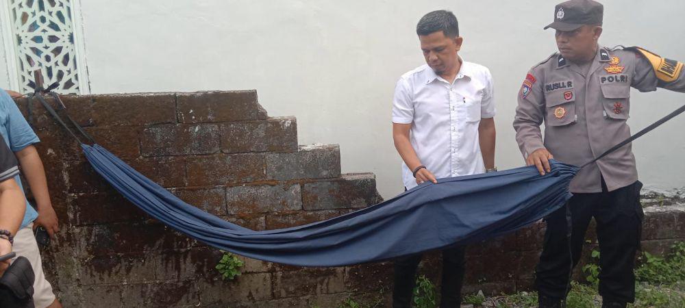 Wanita di Gowa Tewas Tertimpa Tiang Beton saat Berayun di Hammock