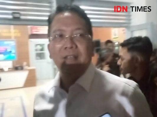 Jampidsus Febrie Adriansyah saat menjelaskan pemulihan dampak lingkungan, Rabu (15/5/2024).(IDN Times/Cokie Sutrisno)