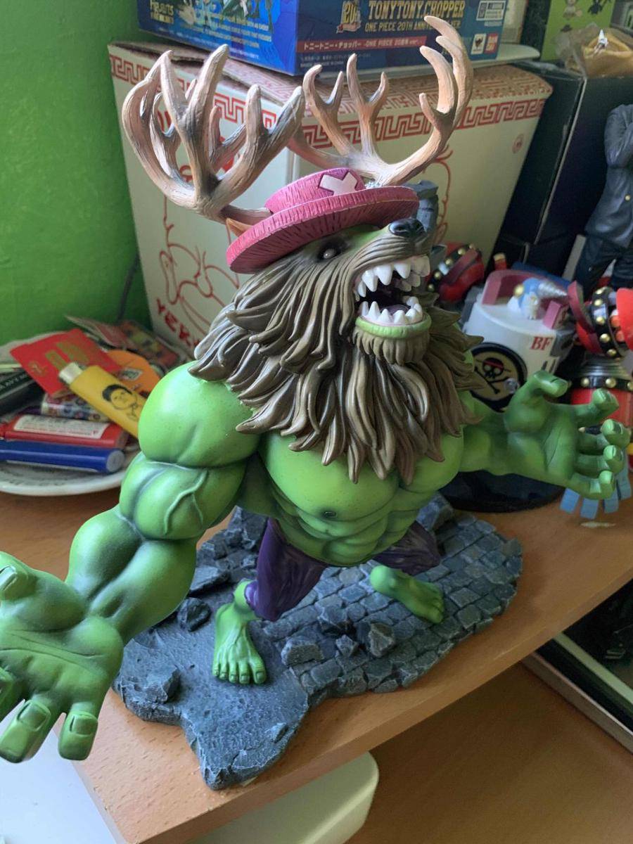 potret mainan One Piece KW (reddit.com/user/I_am_Emilovitch)