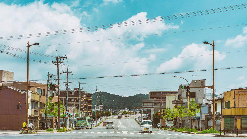 ilustrasi kota di Jepang (unsplash.com/Richard Tao)