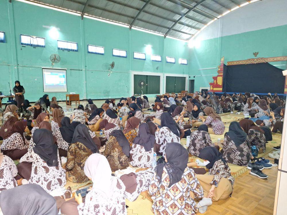 Berselancar Aman di Internet, Cegah Penyalahgunaan Data Pribadi