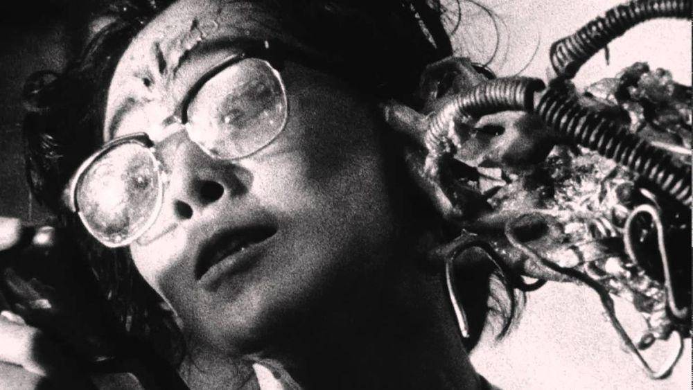 Tetsuo: The Iron Man (dok. Kaijyu Theater / Tetsuo: The Iron Man)