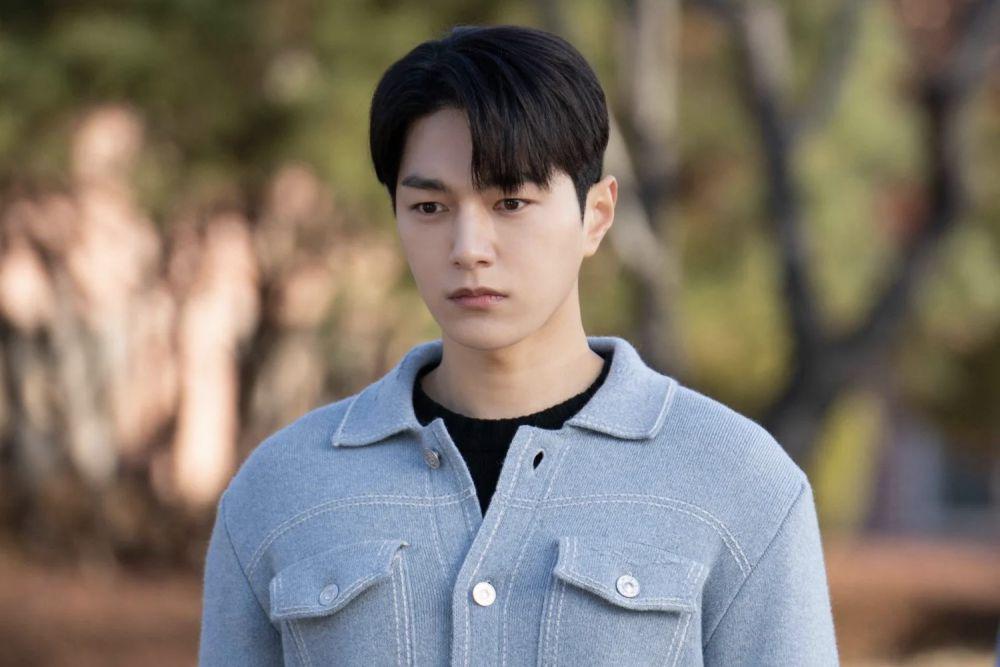7 Keunikan Shin Yoon Bok di Dare to Love Me, Anti Skinship!