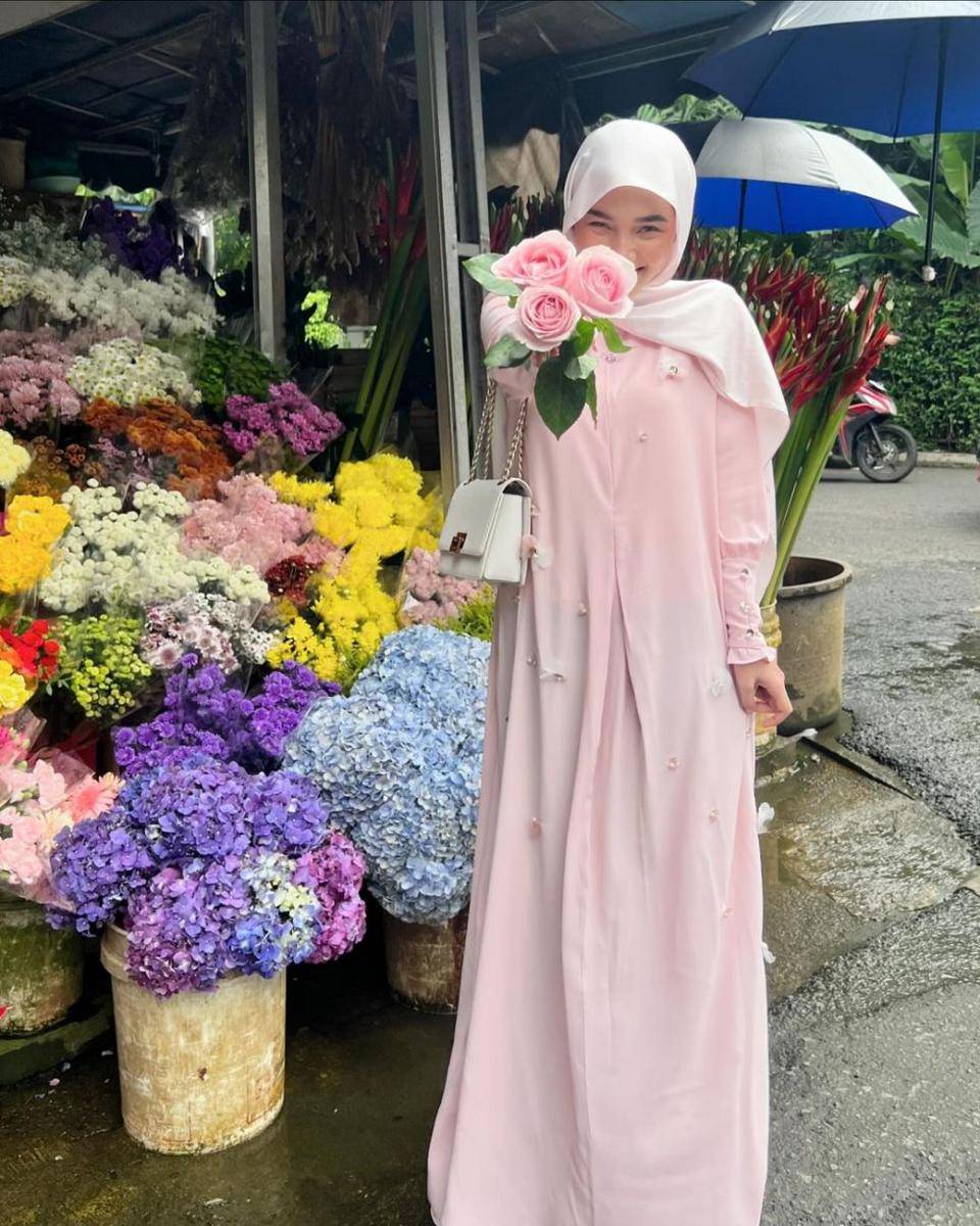 inspirasi OOTD ala Dian (instagram.com/diannn.d)