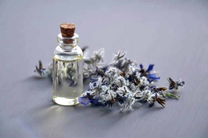 ilustrasi aromaterapi (pexels.com/mareefe)