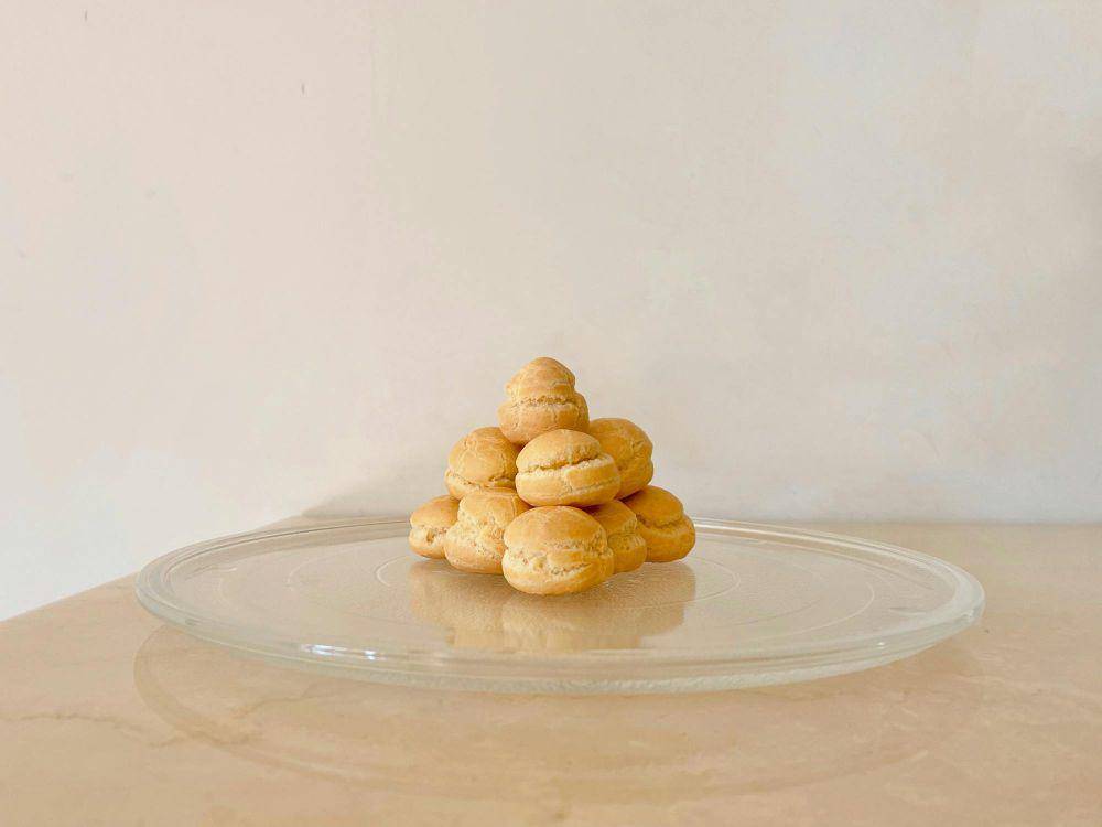 ilustrasi profiterole (pexels.com/Judy Lai)