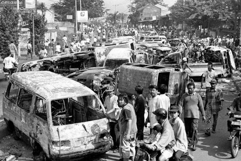 Eks TGPF: Investigasi Ulang Korban Kasus 1998 Tak Memungkinkan