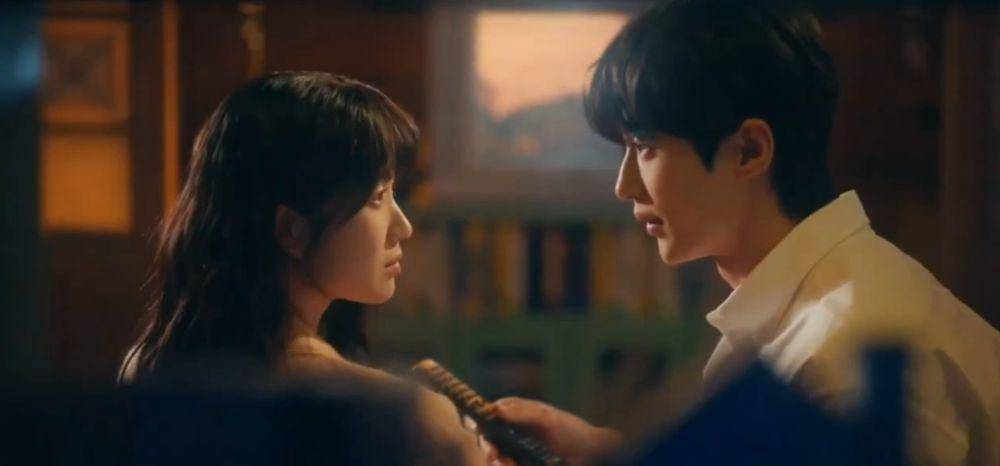 Kim Hye Yoon dan Byeon Woo Seok di Lovely Runner (dok. tvN/Lovely Runner)