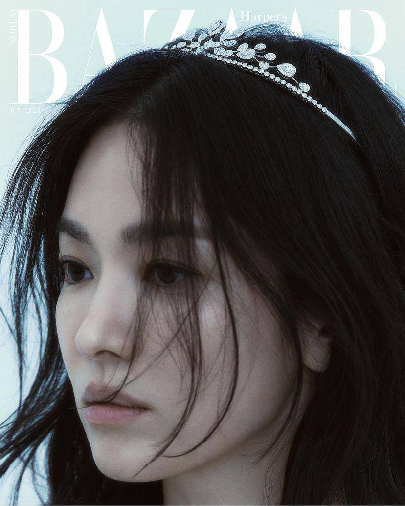 pemotretan terbaru Song Hye Kyo dengan Harper Bazaar Korea (instagram.com/harpersbazaarkorea)