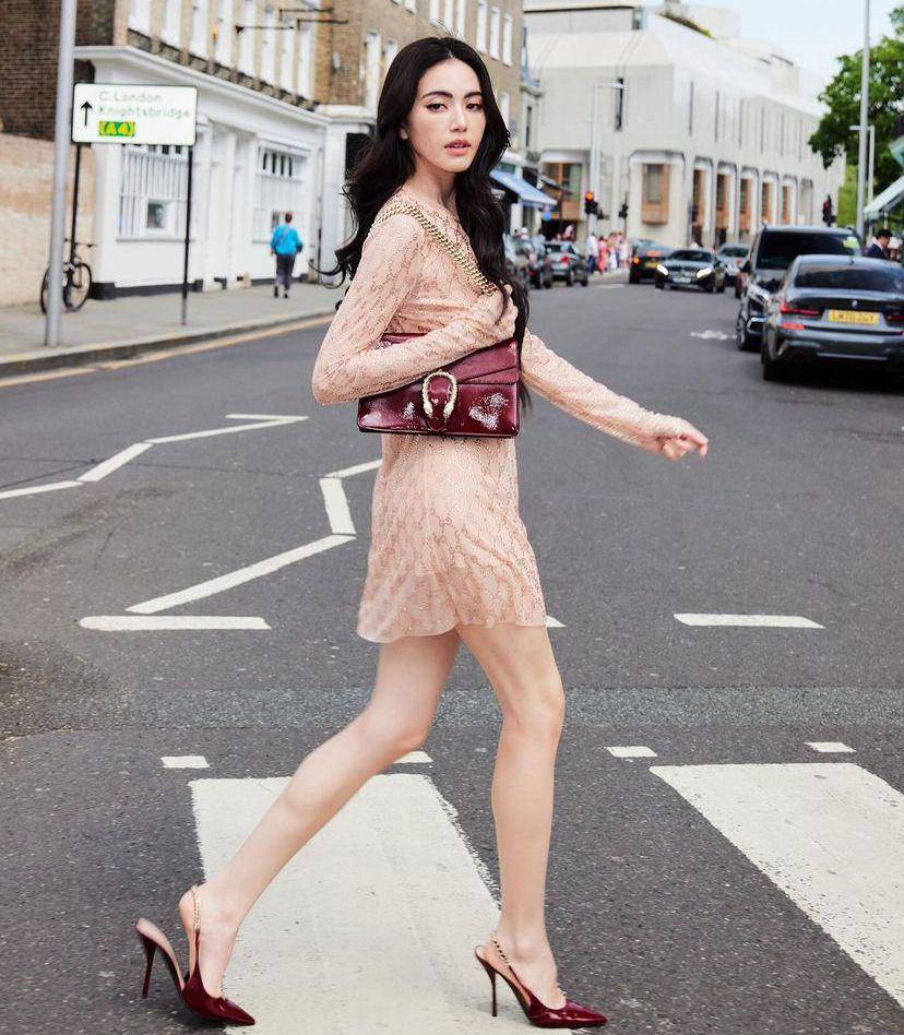 potret Davika Hoorne di London (instagram.com/davikah)