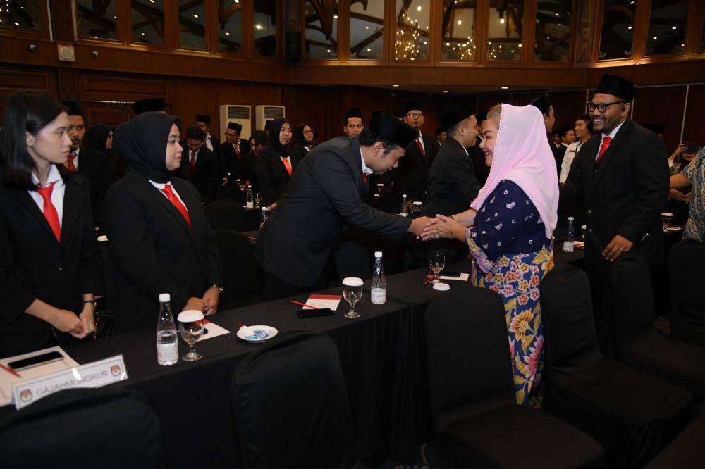 Wali Kota Semarang, Hevearita Gunaryanti Rahayu menghadiri pelantikan 80 Panitia Pemilihan Kecamatan (PPK) oleh Komisi Pemilihan Umum (KPU) Kota Semarang, Kamis (16/5/2024). (Dok. Pemkot Semarang)