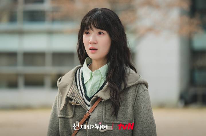 still cut drakor Lovely Runner (dok. tvN/Lovely Runner)
