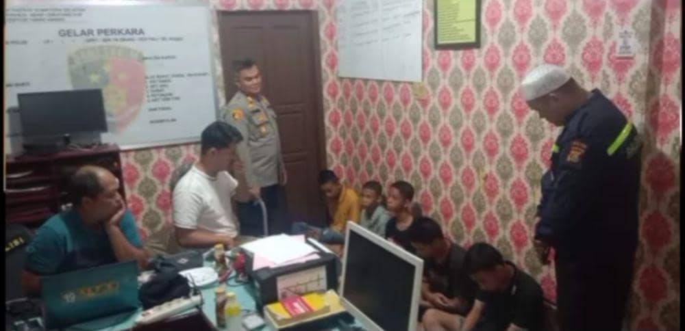 Enam Pelajar SMP Aniaya ODGJ di PALI Ditangkap Polisi