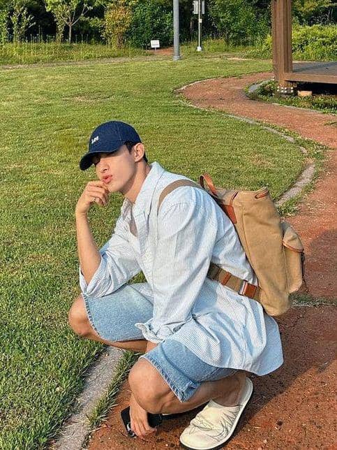potret DK Seventeen (instagram.com/dk_is_dokyeom)
