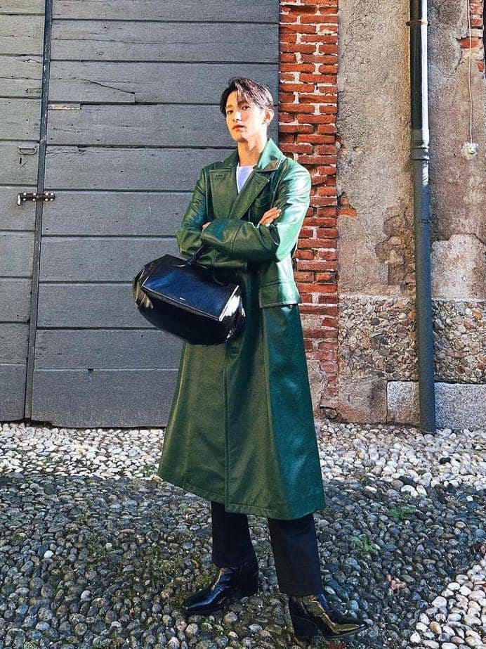 potret DK Seventeen (instagram.com/dk_is_dokyeom)