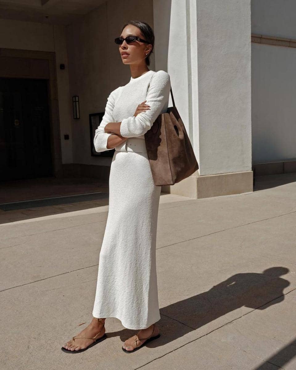 Inspirasi gaya casual long skirt untuk hijabers (Instagram.com/tylynnnguyen)