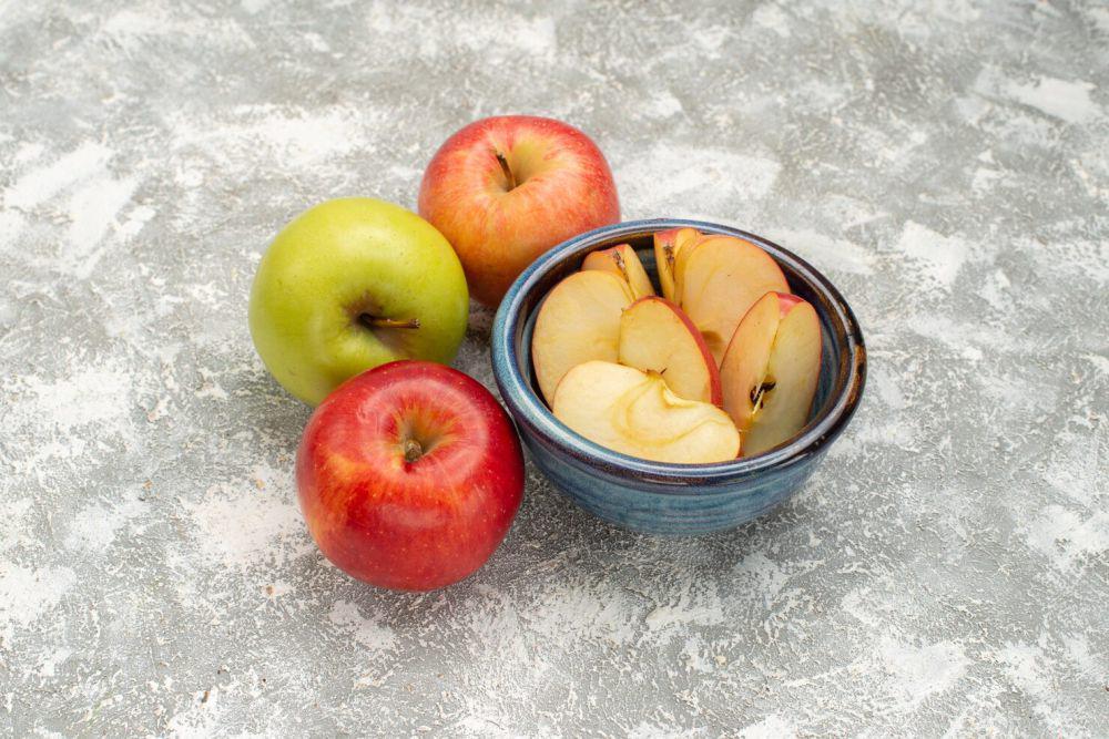 5 Tips Menyimpan Buah Apel yang Sudah Dikupas, Masukkan ke Kulkas?
