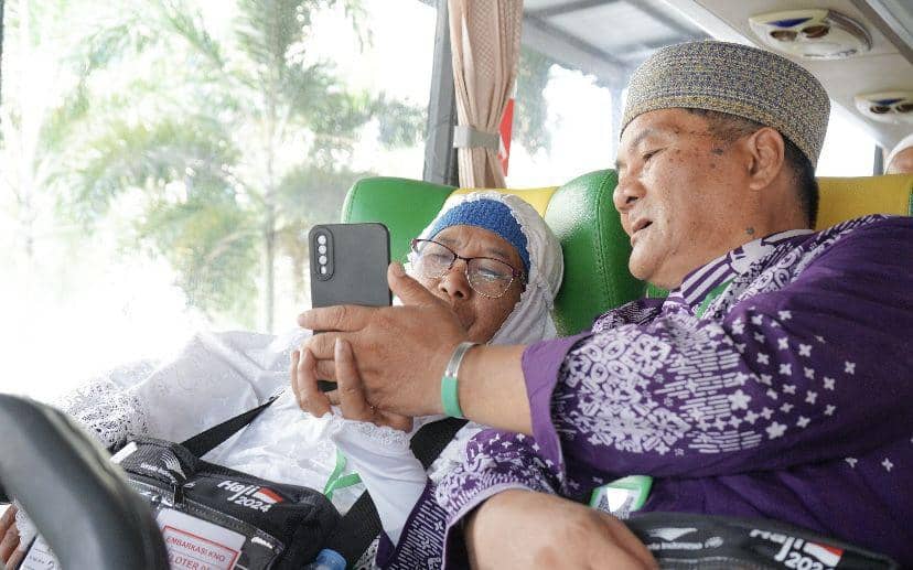 Sakit Demensia, Embarkasih Solo Tunda Keberangkatan 7 Calhaj Lansia