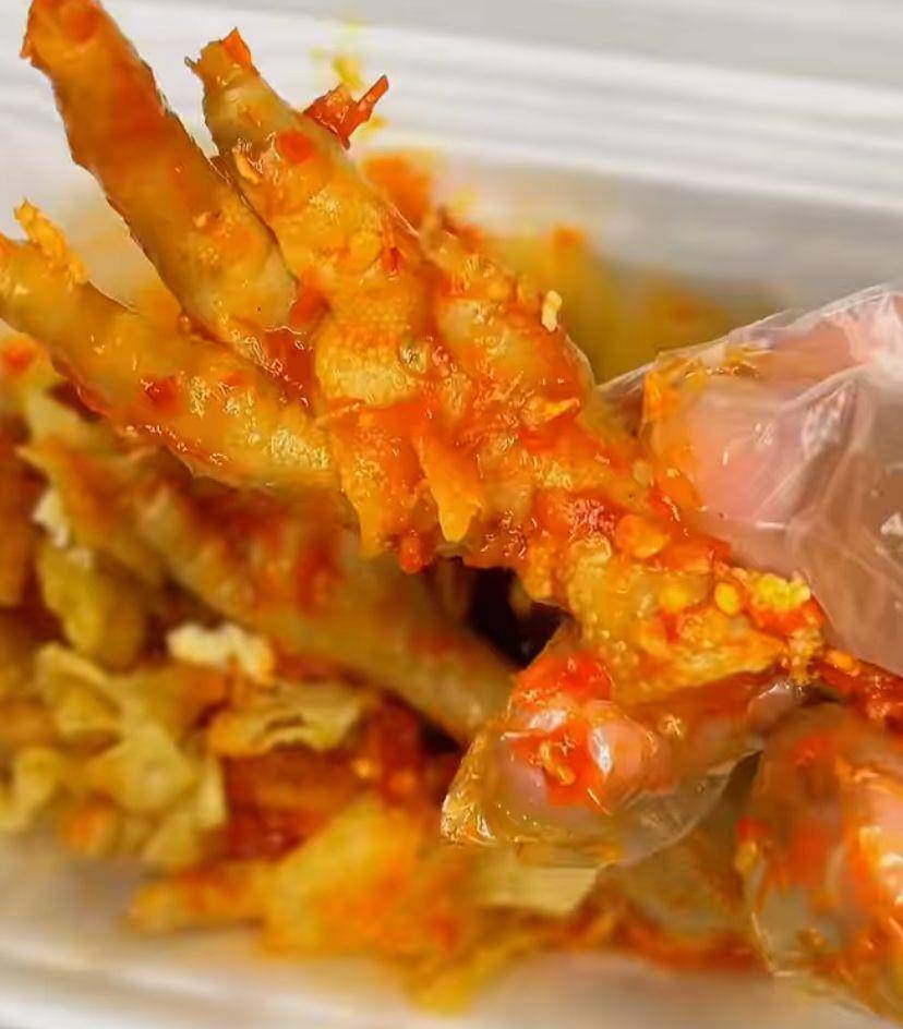 Pangsit Huha, salah satu kuliner terpedas di Medan (Instagram @ig_sikangjajan)