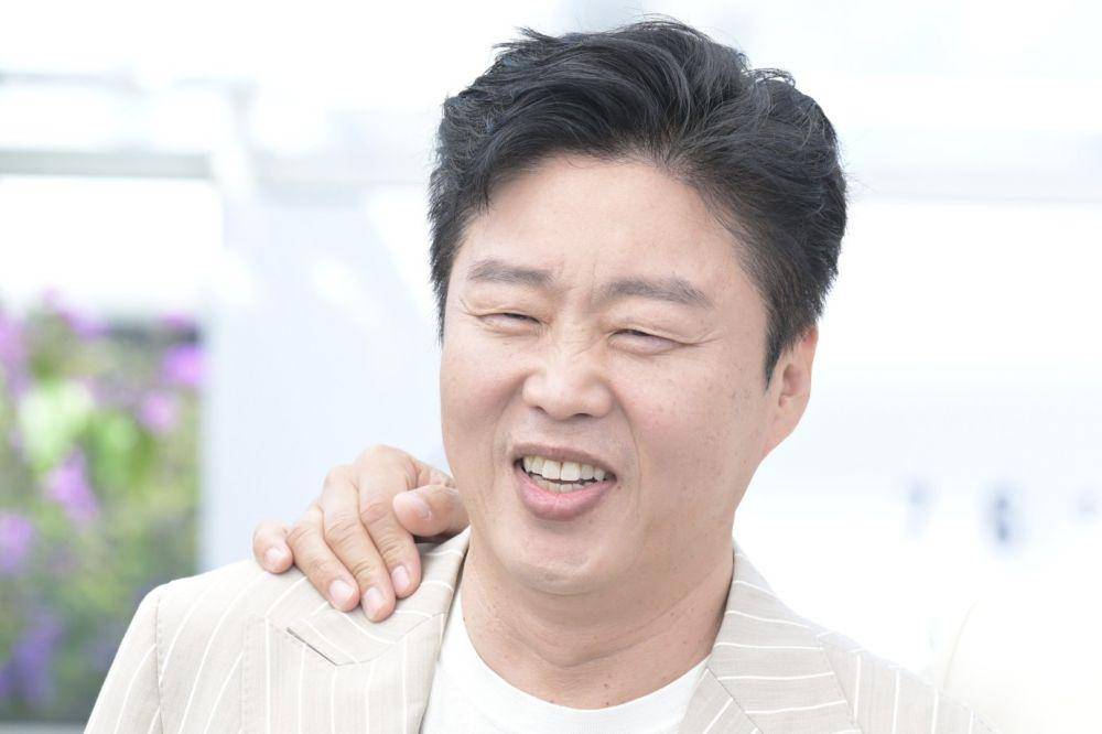 Kim Hee Won di Festival Film Cannes 2023 (twitter.com/CJENMMOVIE)