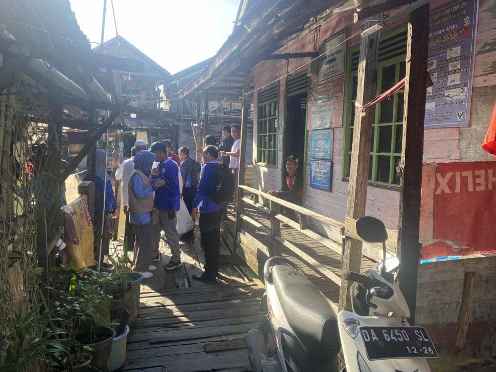 Lingkungan kumuh di Banjarmasin menjadi perhatian berkembanya sarang nyamuk.