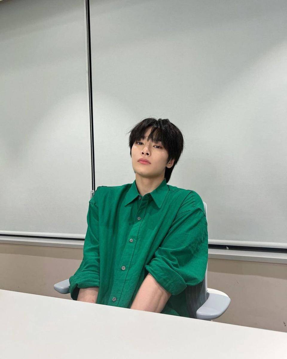 potret I.N Stray Kids (instagram.com/i.2.n.8)