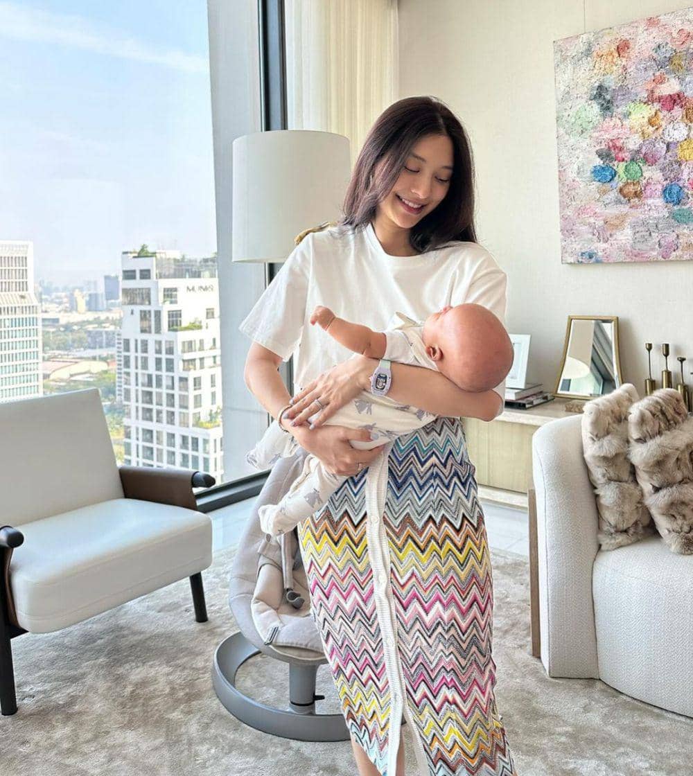 Potret Mew Nittha (instagram.com/mewnittha)