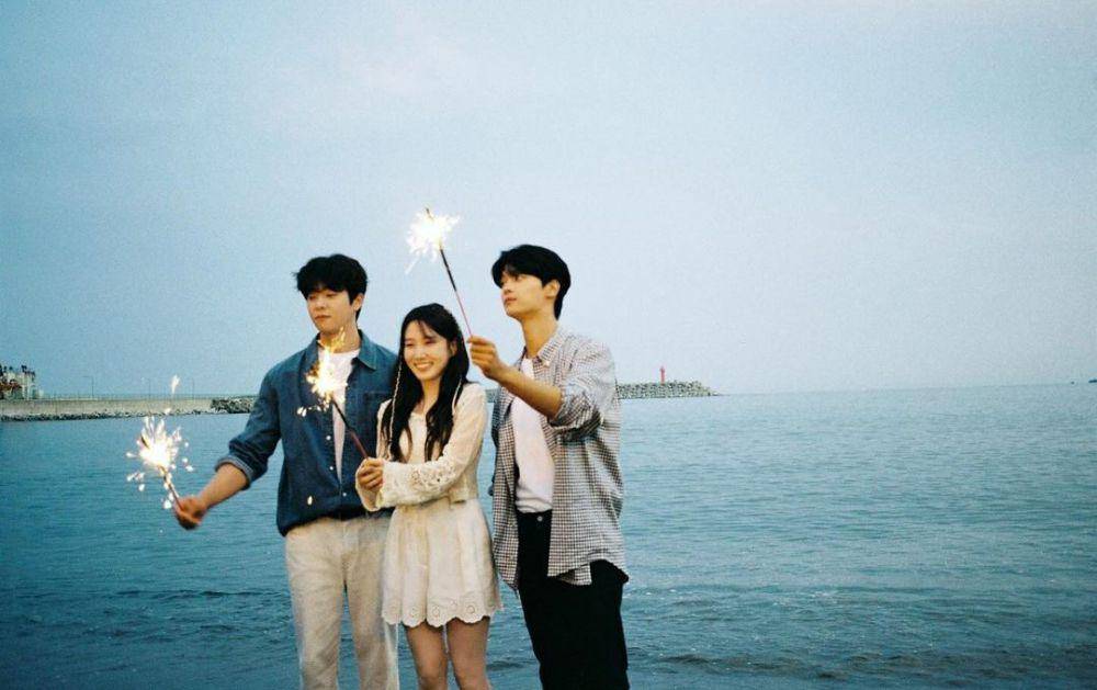 Pemeran Castaway Diva (instagram.com/achahakyeon)