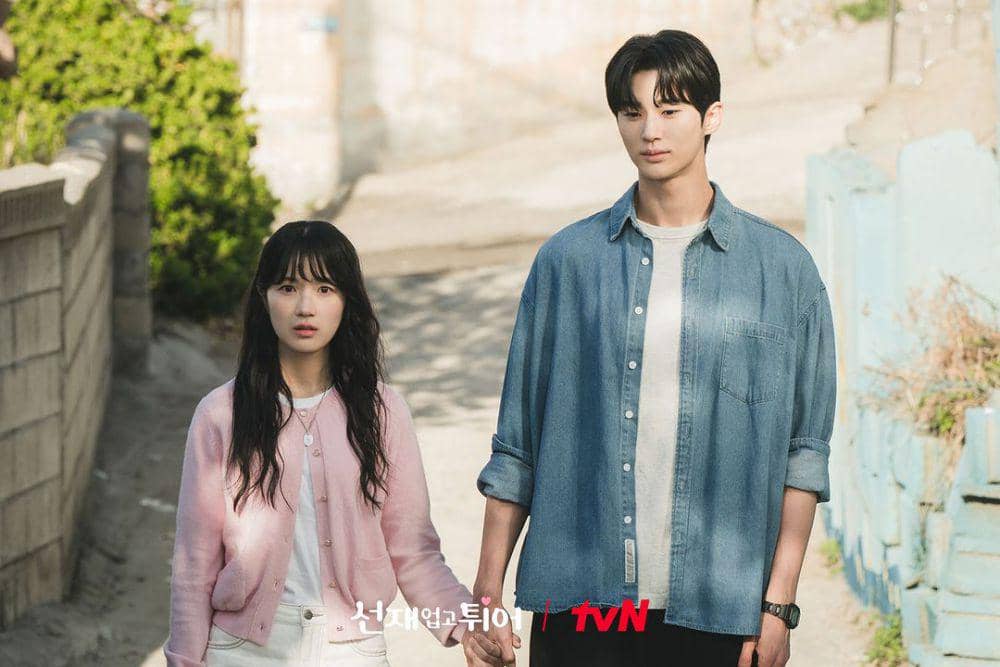 still cut drama Lovely Runner (instagram.com/tvn_drama)