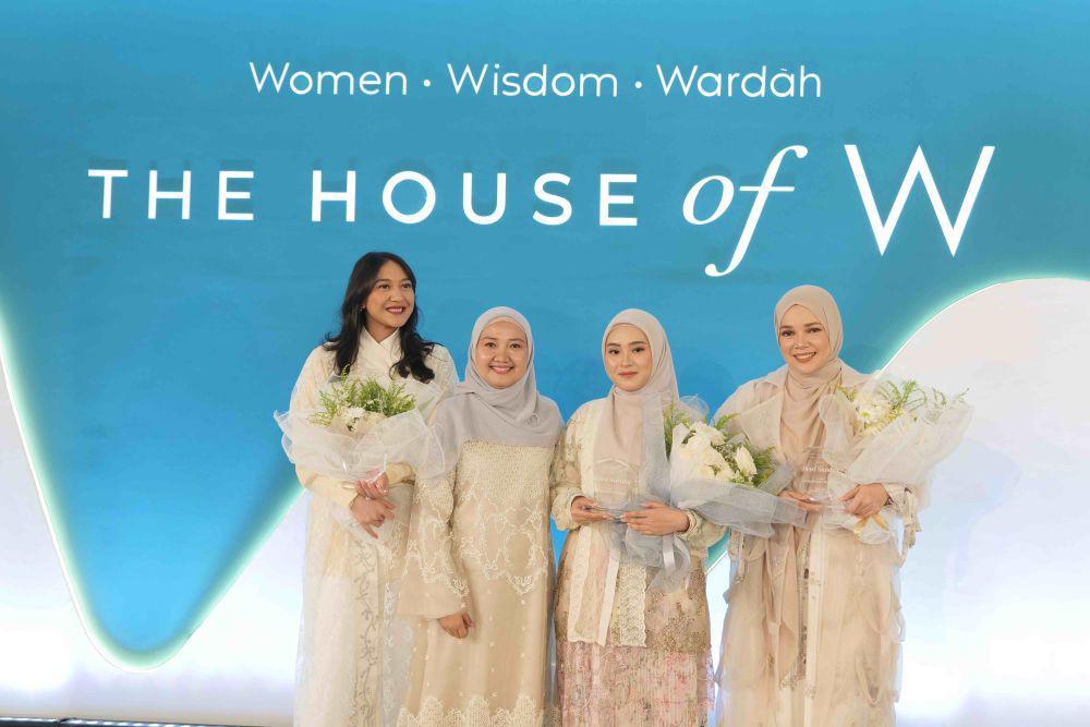 Menebar Kebaikan Versi Dewi Sandra, Putri Tanjung, dan Bianca Kartika