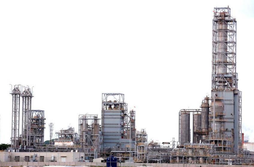 Pabrik Polyethylene (PE) milik PT Chandra Asri Petrochemical Tbk (TPIA) di Cilegon, Banten (Dok TPIA)