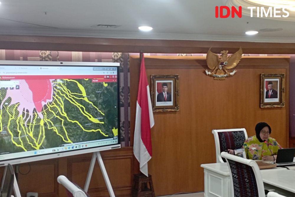 Risma Relokasi 2 Posko Pengungsian Lahar Dingin Marapi di Zona Merah