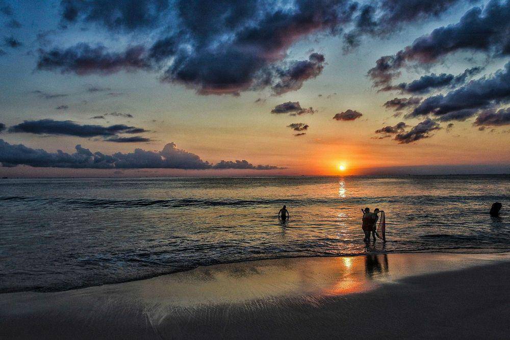 Sunset di Pantai Dreamland (Dok. Istimewa)