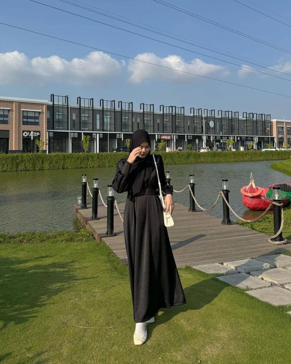 inspirasi OOTD ala Nyimas Juniar (instagram.com/njpda)