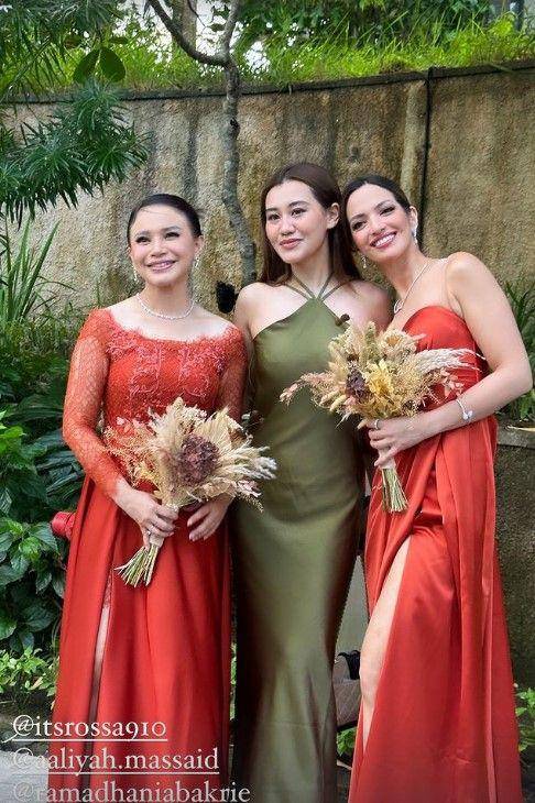 Nia Ramadhani dan Rossa (Instagram.com/ramadhaniabakrie)