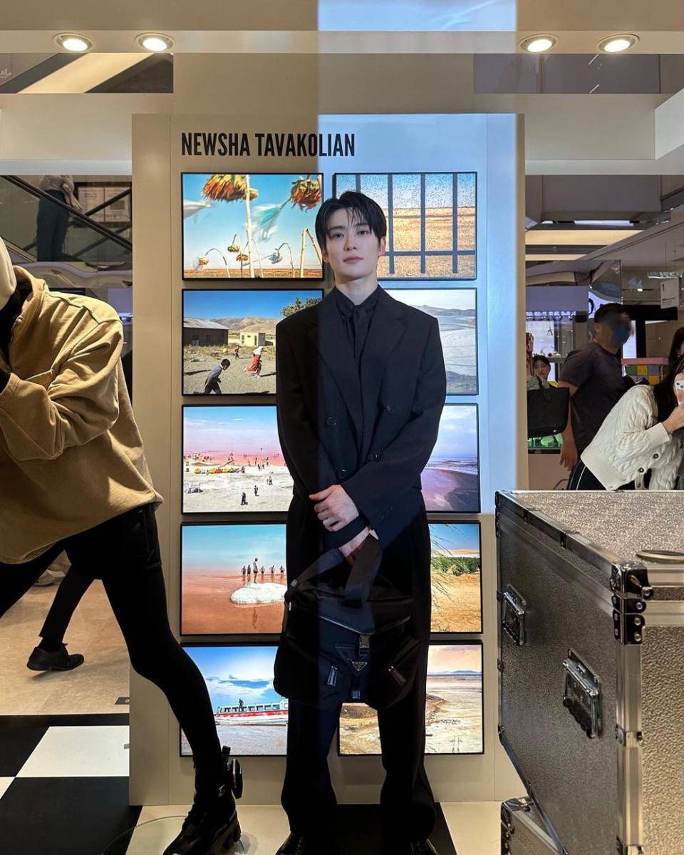 inspirasi black outfit ala Jaehyun NCT (instagram.com/_jeongjaehyun)