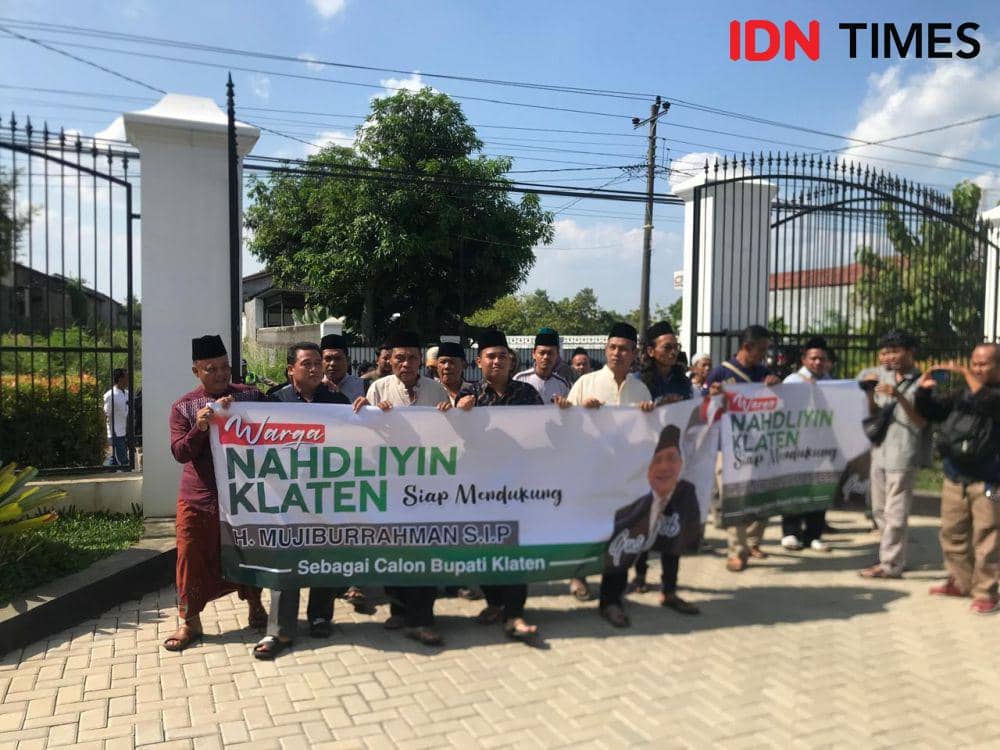 Ratusan Warga NU Datangi Rumah Ketua PCNU Klaten, Dukung Maju Pilbup
