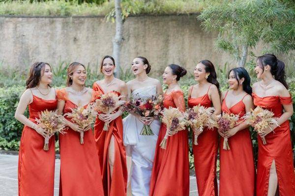 Nia Ramadhani dan Rossa (Instagram.com/rizkyfbian)