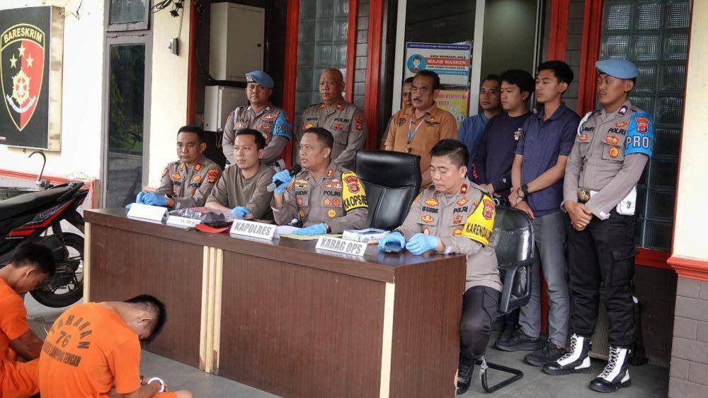 Ungkap kasus premanisme pemalakan dan penganiayaan pengendara truk di Lampung Tengah. (Dok. Polres Lampung Tengah).