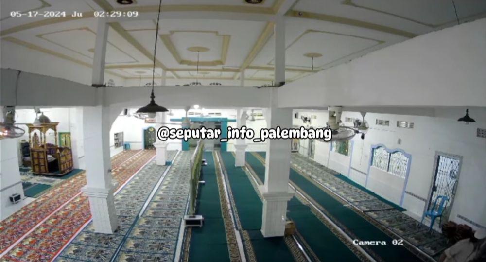 Seorang Pria di Palembang Kedapatan Curi Kotak Amal