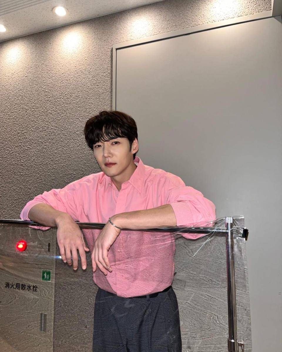 potret Choi Jin Hyuk (instagram.com/real_jinhyuk)