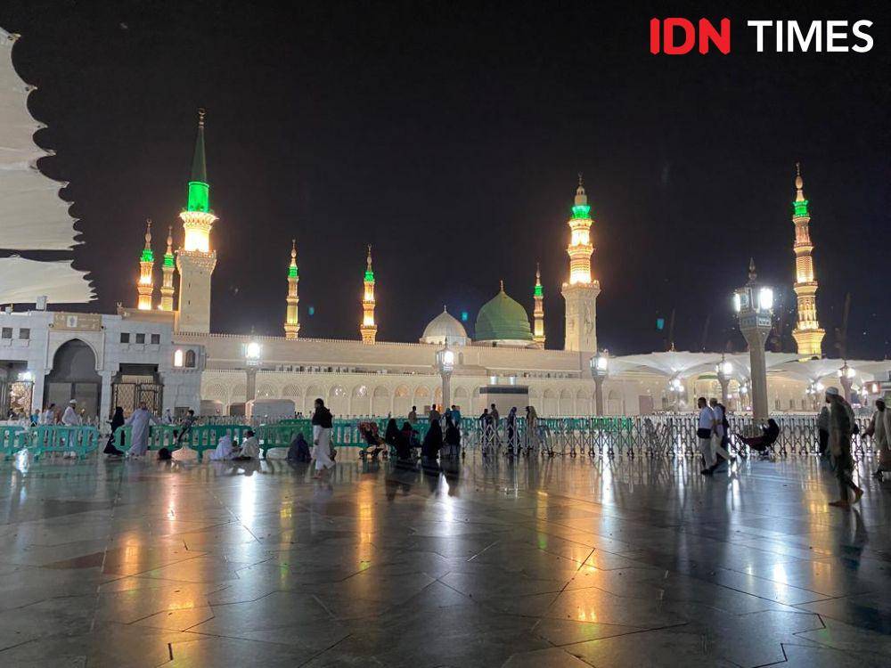 Masjid Nabawi di Madinah, Arab Saudi (IDN Times/Sunariyah)