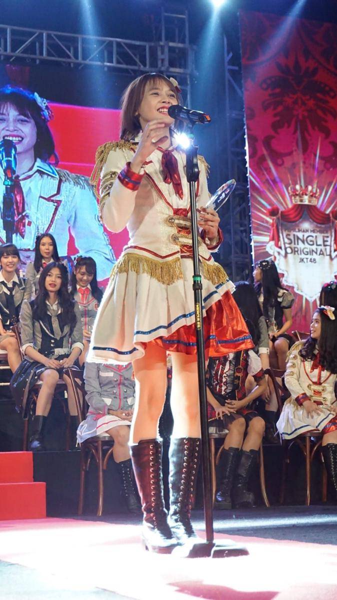 Feni JKT48 (x.com/officialjkt48)