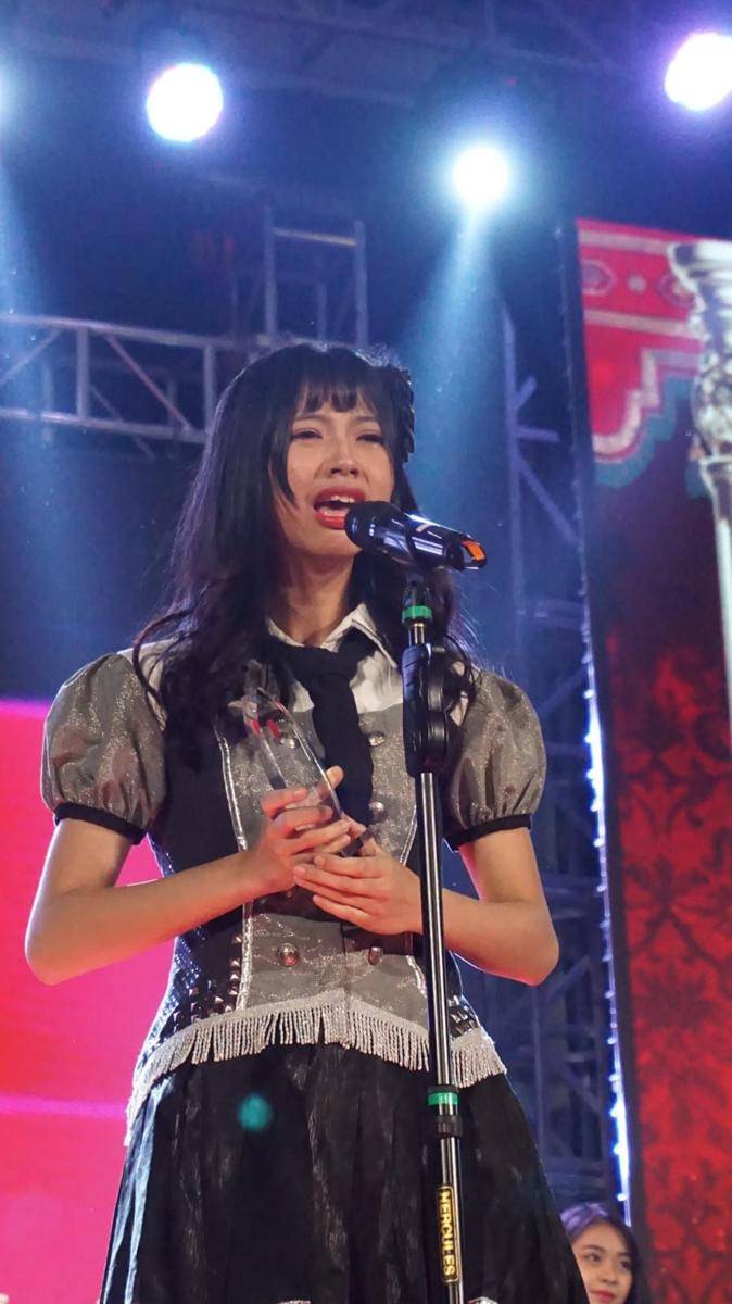 Eli JKT48 (x.com/officialjkt48)