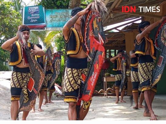 Prosesi Ritual Ebeg Mugi Wahyu Lestari, Budaya Tertua di Pulau Jawa