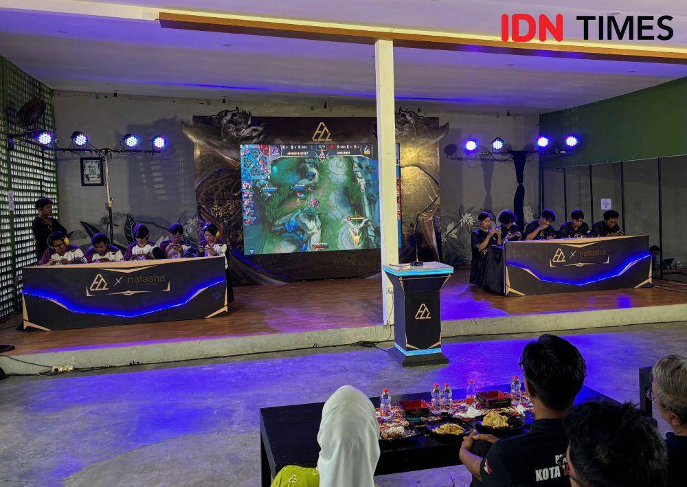 Esport Campus Leader, Minggu (19/5/2024). (IDN Times/Herlambang Jati Kusumo)
