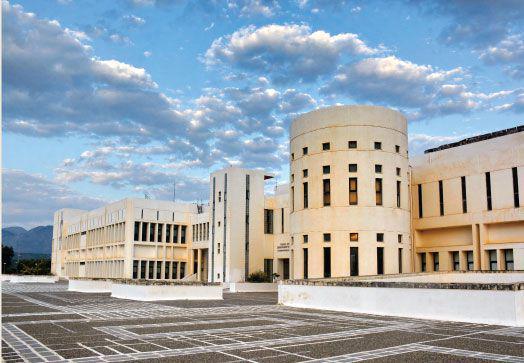 7 Universitas Terkemuka di Yunani, Penuh Sejarah!